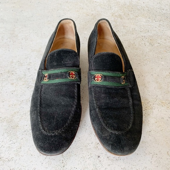 Gucci Black Velvet Loafers with Signature Web Detail - Picture 3 of 8